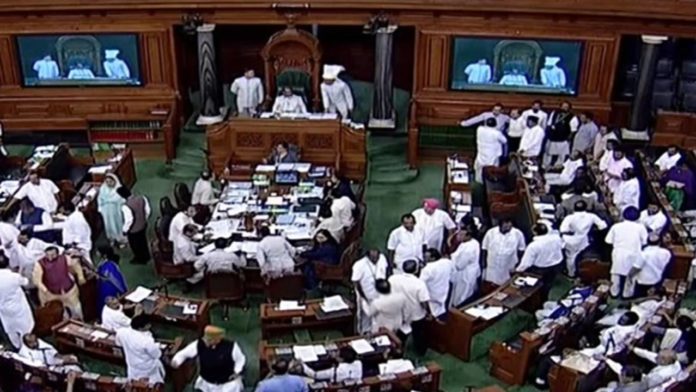 Lok Sabha, uproar in parliament, RLP MP Hanuman Beniwal, congress president Sonia Gandhi