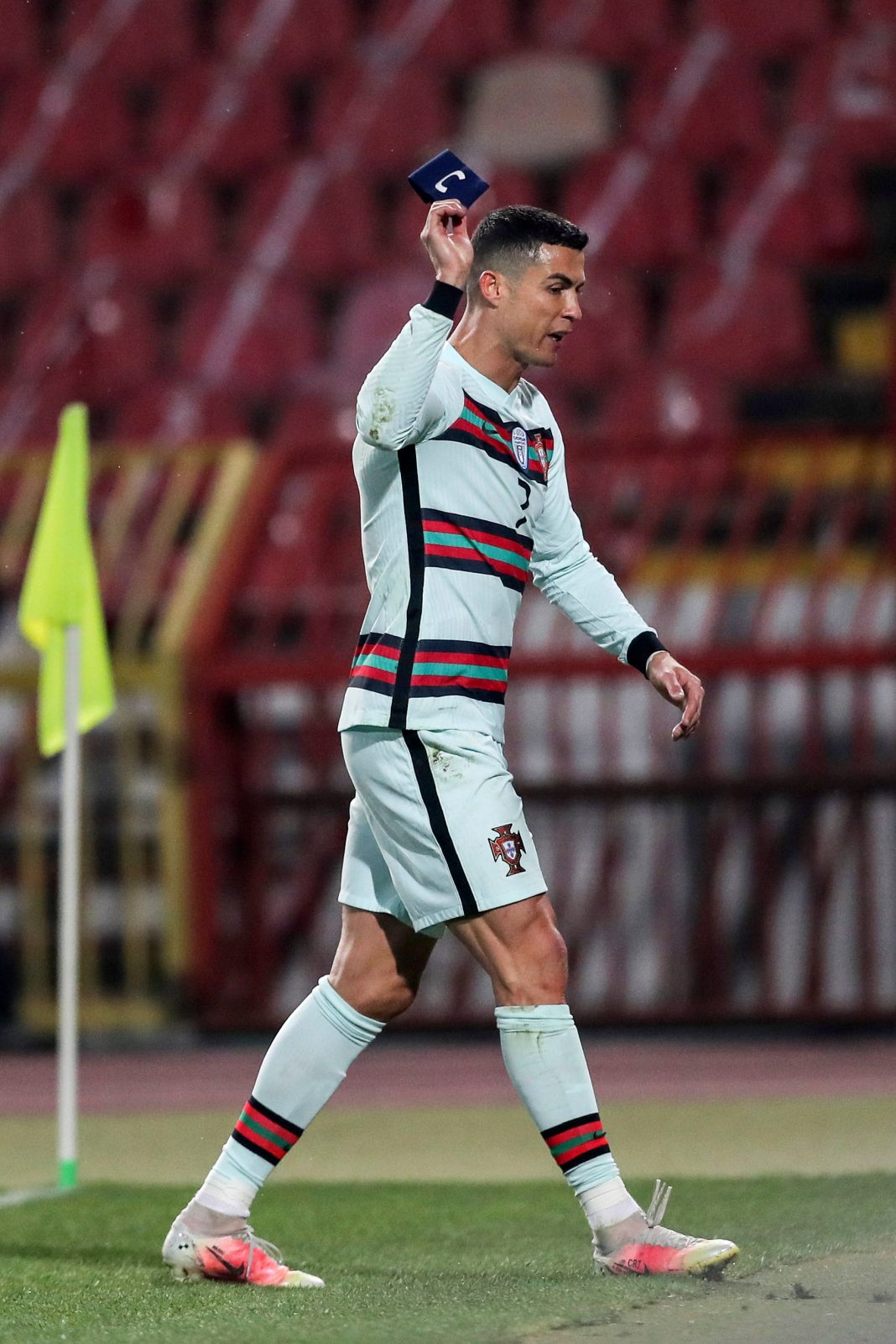 Cristiano Ronaldo's armband up for auction to raise money