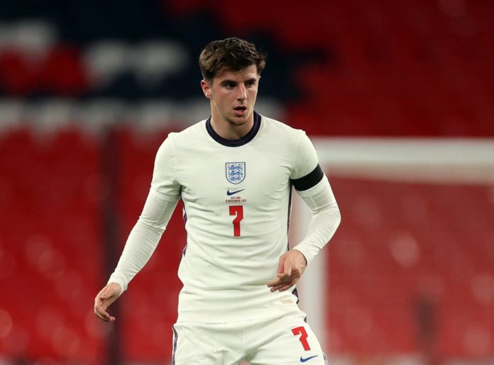 Why is Mason Mount not playing today for England ?