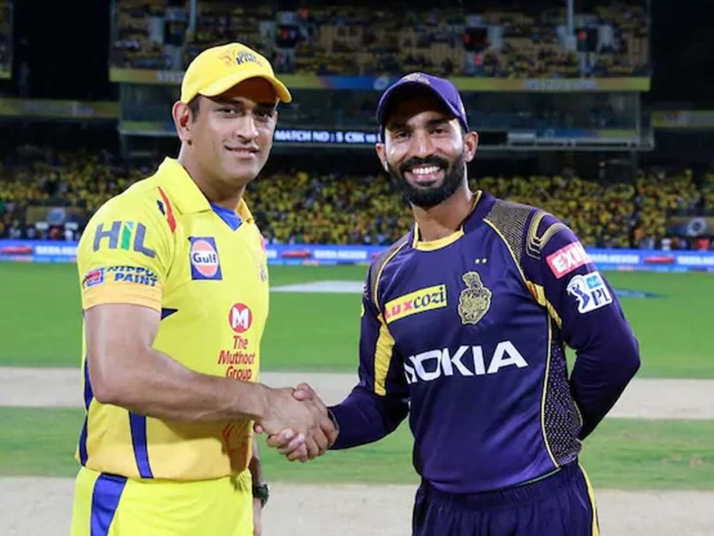 IPL 2022 CSK vs KKR Dream11 Prediction - MS Dhoni and Dinesh Karthik