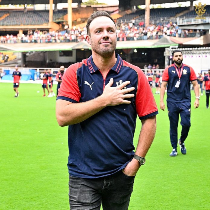 Why AB De Villiers is not playing in IPL?