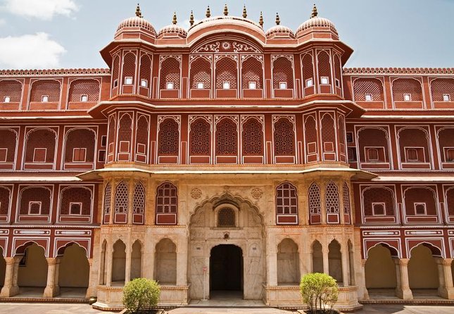 top 10 places to visit in jaipur - City Palace