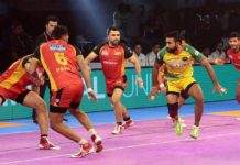 How many Players are there in a Kabaddi Team?