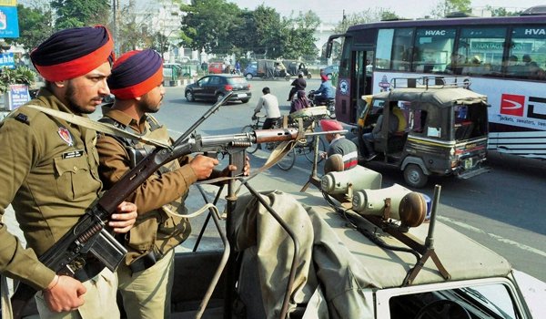high alert in haryana and punjab after pathankot terror attack