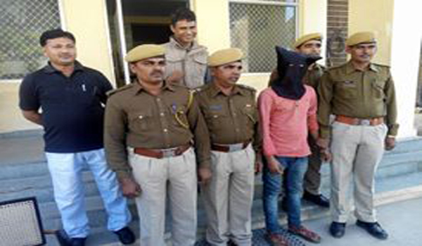 मनोरा हत्याकांडः हाईटेक जांच से पुलिस ने खोला ब्लाइंड मर्डर मनोरा हत्याकांडः हाईटेक जांच से पुलिस ने खोला ब्लाइंड मर्डर