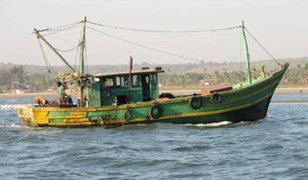 Bangladesh releases 178 Indian fishermen
