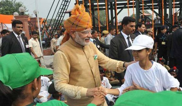 मोदी पर हमले के लिए आईएस ने बच्चों को बनाया ‘आत्मघाती बम’! मोदी पर हमले के लिए आईएस ने बच्चों को बनाया ‘आत्मघाती बम’!