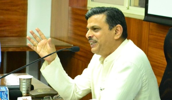 होसबोले ने भाजपा को दी सर्व समाज को साथ लेकर चलने की नसीहत होसबोले ने भाजपा को दी सर्व समाज को साथ लेकर चलने की नसीहत
