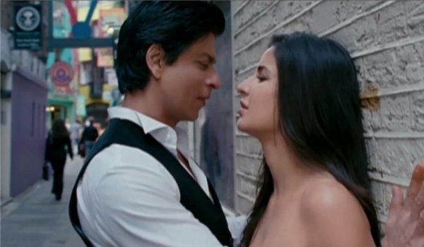 Katrina kaif to romance Shahrukh khan, Hrithik roshan in her upcoming projects?