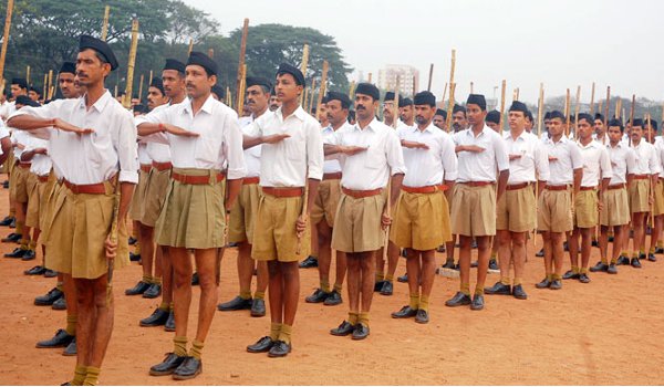rss activists could not stop wearing khaki half trousers : madras high court