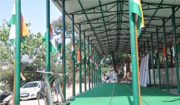 india's tallest tricolour to be hoisted in ranchi hill today