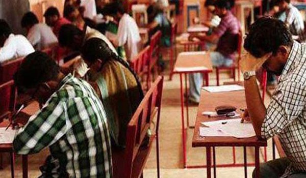 आईएएस परीक्षा की तैयारी के लिए सरकार देगी 10 हजार रुपए