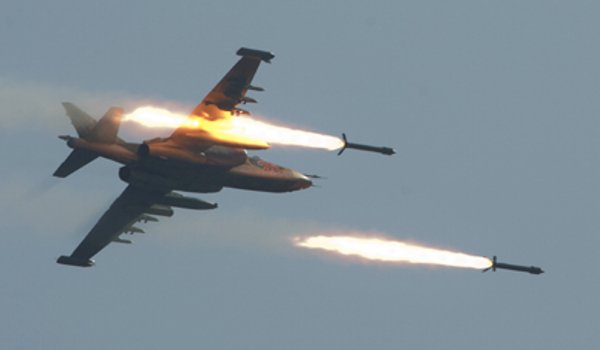 आईएस ठिकानों पर हवाई हमला, 47 लोगों की मौत
