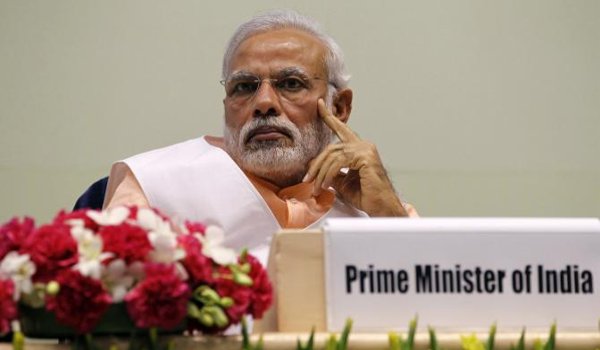 मनरेगा पर मोदी सरकार के यू-टर्न,कांग्रेस बोली, देर आए दुरूस्त आए मनरेगा पर मोदी सरकार के यू-टर्न,कांग्रेस बोली, देर आए दुरूस्त आए
