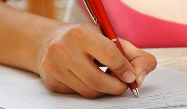कडी सुरक्षा के बीच हुई पटवारी भर्ती परीक्षा, 8.18 लाख परीक्षार्थी हुए शामिल कडी सुरक्षा के बीच हुई पटवारी भर्ती परीक्षा, 8.18 लाख परीक्षार्थी हुए शामिल