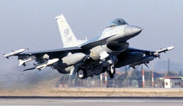 पाकिस्तान को 8 F16 लडाकू विमान देगा अमरीका, भारत ने जताई आपत्ति पाकिस्तान को 8 F16 लडाकू विमान देगा अमरीका, भारत ने जताई आपत्ति