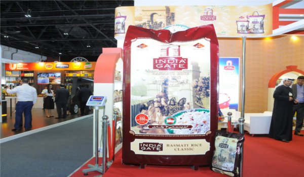 India Gate's 550 kg rice bag enters the Guinness