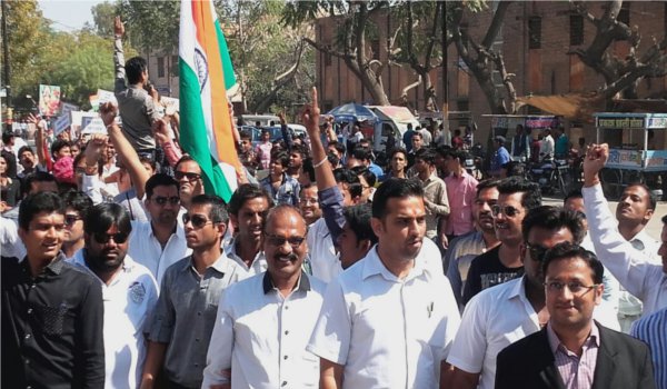 jnu row: former students of saraswati shishu mandir demands action against anti national elements