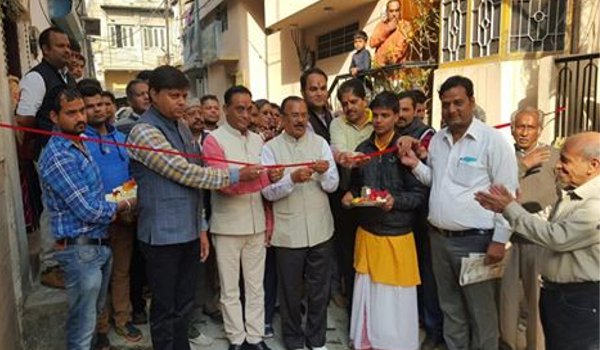 development inaugurated by vasudev Devnani and mayor dharmendra gehlot 