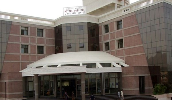 kidney failure youth gets quick relief after treatment in Mittal Hospital ajmer