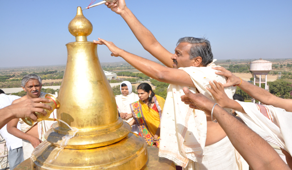 सिरोही:पावापुरी में विराजित की स्वर्ण प्रतिमा
