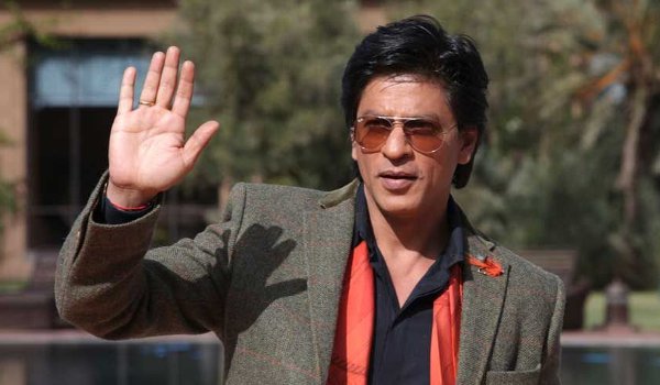 शाहरूख खान ने अवैध रैंप के लिए भरा 1.93 लाख का जुर्माना शाहरूख खान ने अवैध रैंप के लिए भरा 1.93 लाख का जुर्माना