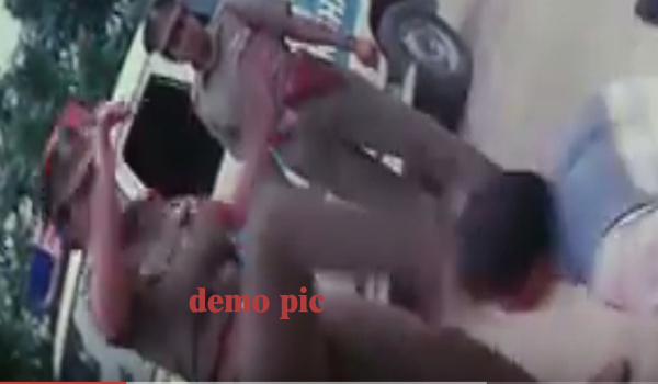 महिला पुलिस अधिकारी ने ढीले किए छुटभैये नेता की मूंछों के ताव