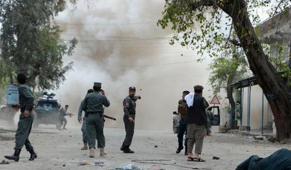 अफगानिस्तान : फिदायीन बम हमले में  11 की मौत
