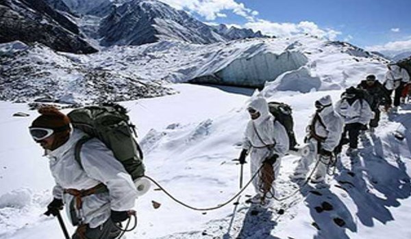 हिमस्खलन की चपेट में आए 10 सैनिकों के नामों की सूची जारी