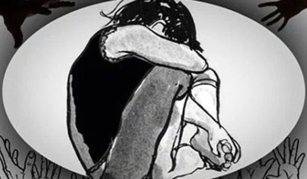 शादी का झांसा देकर अस्मत से खेलता रहा, युवती हुई प्रेगनेंट शादी का झांसा देकर अस्मत से खेलता रहा, युवती हुई प्रेगनेंट