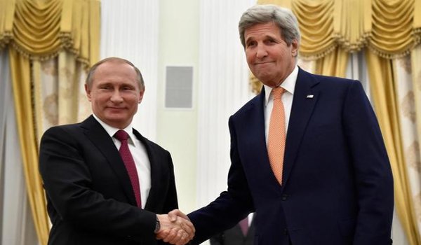 रूस के राष्ट्रपति को जॉन केरी की यात्रा से दोनों देशों के संबंध सुधरने की आस