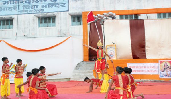 colorful presentations in Annual function 'disha 2015-16' at abu road