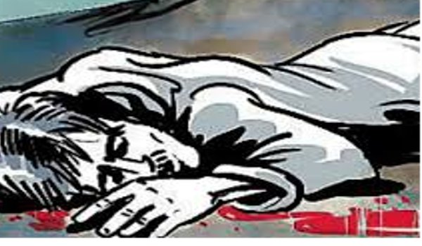 थाने में बंद युवक की बिगड़ी तबीयत, हुई मौत, मचा हंगामा थाने में बंद युवक की बिगड़ी तबीयत, हुई मौत, मचा हंगामा