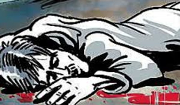 वेटरनरी डॉक्टर को 50 मीटर तक घसीट ले गई कार, बाजू कटी, मौत वेटरनरी डॉक्टर को 50 मीटर तक घसीट ले गई कार, बाजू कटी, मौत