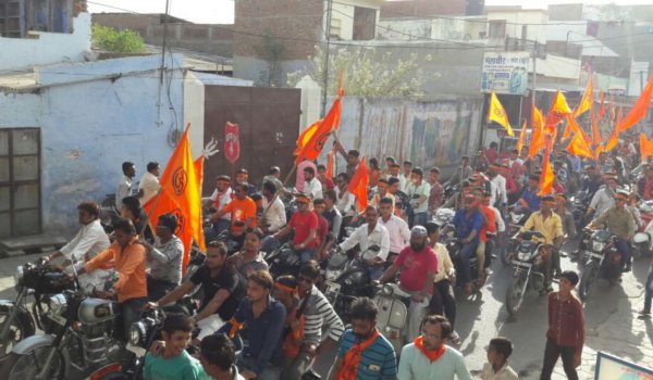 रामनवमीं की पूर्व संध्या पर बजरंगदल ने निकाली पाली में वाहन रैली