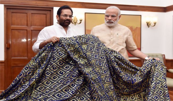 union minister mukhtar abbas naqvi to offer chadar on behalf of pm modi at ajmer dargah sharif