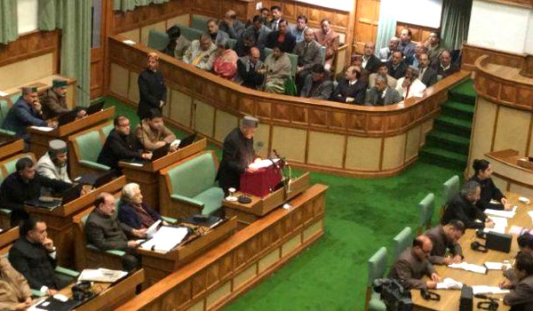 दिल्ली की राह पर हिमाचल : विधायकों के वेतन में भारी वृद्धि दिल्ली की राह पर हिमाचल : विधायकों के वेतन में भारी वृद्धि