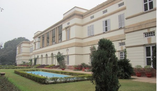मिल गई नेहरू की चोरी गई कटार, दो संग्राहलय कर्मचारी अरेस्ट मिल गई नेहरू की चोरी गई कटार, दो संग्राहलय कर्मचारी अरेस्ट