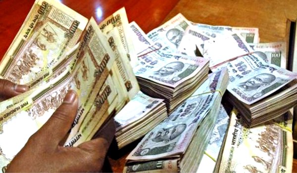 मनी लॉन्ड्रिंग यानी नोटों की धुलाई मनी लॉन्ड्रिंग यानी नोटों की धुलाई