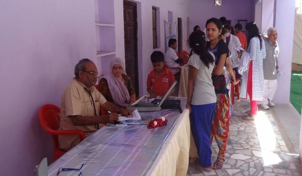 नववर्ष के उपलक्ष्य में सेवा भारती ने लगाया निशुल्क चिकित्सा शिविर