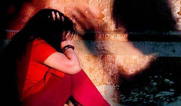 शादी का झांसा देकर नाबालिग का अपहरण व रेप करने वाला अरेस्ट शादी का झांसा देकर नाबालिग का अपहरण व रेप करने वाला अरेस्ट