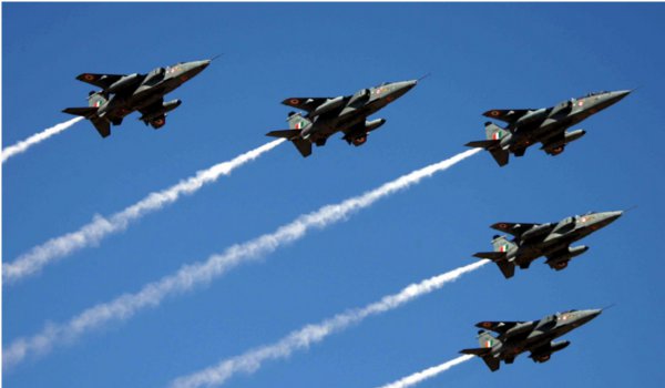 भारतीय वायु सेना : घटती स्क्वाड्रन संख्या परेशानी, इसका समाधान भी है