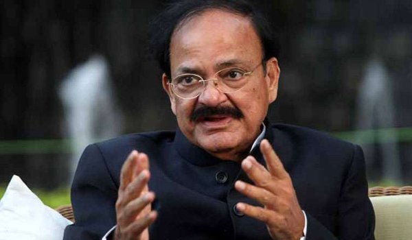 विजय माल्या को वापस लाने के लिए सरकार गम्भीर : वेंकैया विजय माल्या को वापस लाने के लिए सरकार गम्भीर : वेंकैया