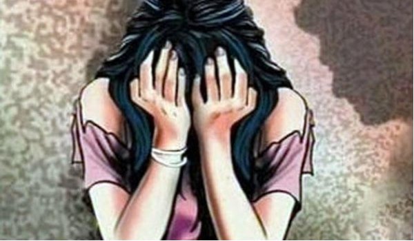 युवती को शादी का झांसा देकर लूटता रहा अस्मत युवती को शादी का झांसा देकर लूटता रहा अस्मत