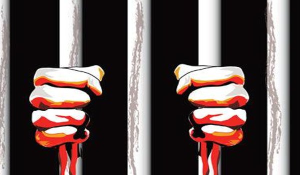 बहन से रेप कर दो साल से फरार भाई को पुलिस ने दबोचा बहन से रेप कर दो साल से फरार भाई को पुलिस ने दबोचा