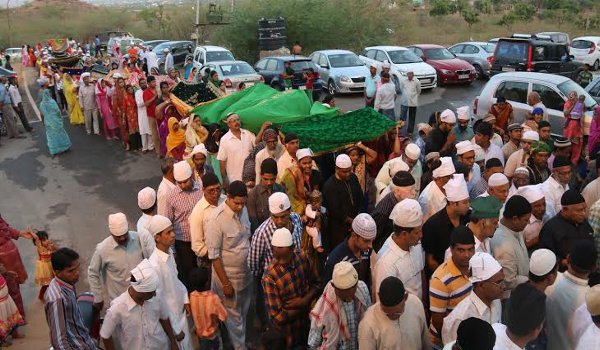 बाबा बादामशाह का 52वां उर्स कुल की रस्म के साथ संपन्न बाबा बादामशाह का 52वां उर्स कुल की रस्म के साथ संपन्न