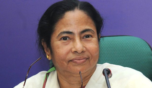 ममता बनर्जी ने जनता को दिया धन्यवाद, 27 को होगा शपथग्रहण ममता बनर्जी ने जनता को दिया धन्यवाद, 27 को होगा शपथग्रहण