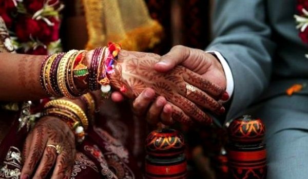 21 दिन पूर्व भागी दुल्हन ने बैरंग लौटे दूल्हे से रचाई शादी