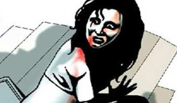 डायन बताकर युवक ने की सौतेली मां की हत्या डायन बताकर युवक ने की सौतेली मां की हत्या