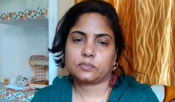 समुद्री लूटेरों के चंगुल से डेढ माह बाद छूटा बनारस का सन्तोष कुमार समुद्री लूटेरों के चंगुल से डेढ माह बाद छूटा बनारस का सन्तोष कुमार